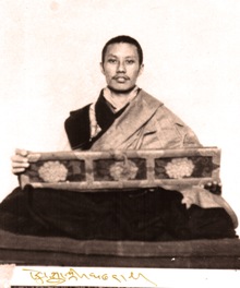 H.E Luding Khenchen Rinpoche